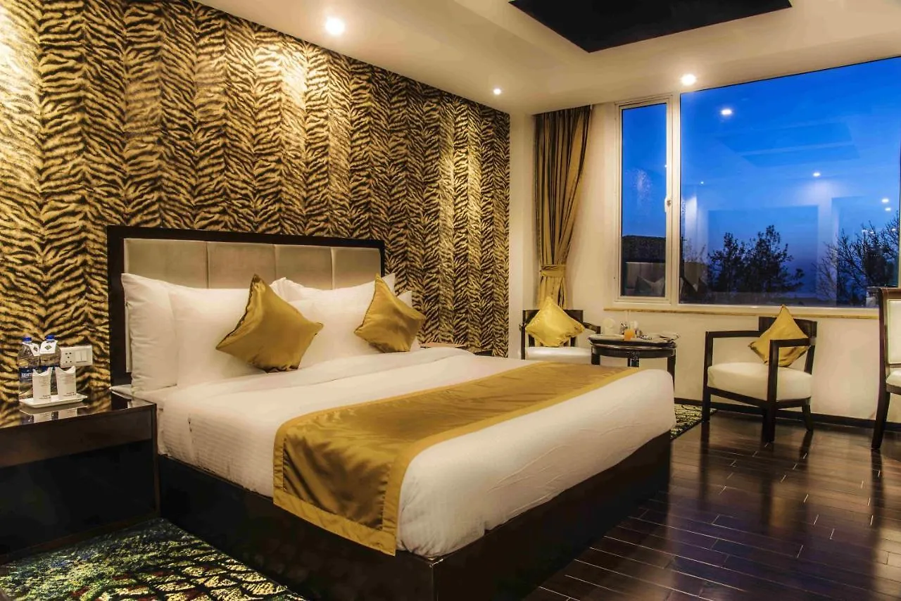 Regenta Resort Mars Valley View Shoghi Σίμλα 3*,  Ινδία