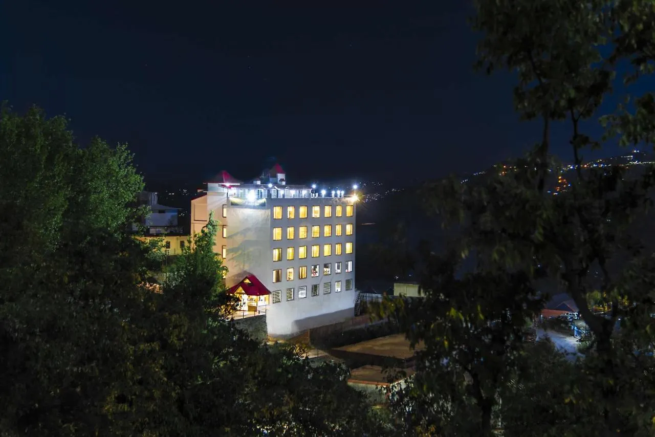 Regenta Resort Mars Valley View Shoghi Σίμλα Ξενοδοχείο