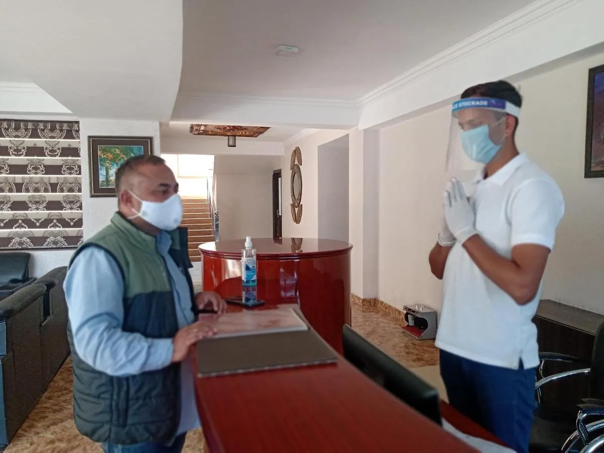 Ξενοδοχείο Regenta Resort Mars Valley View Shoghi Σίμλα