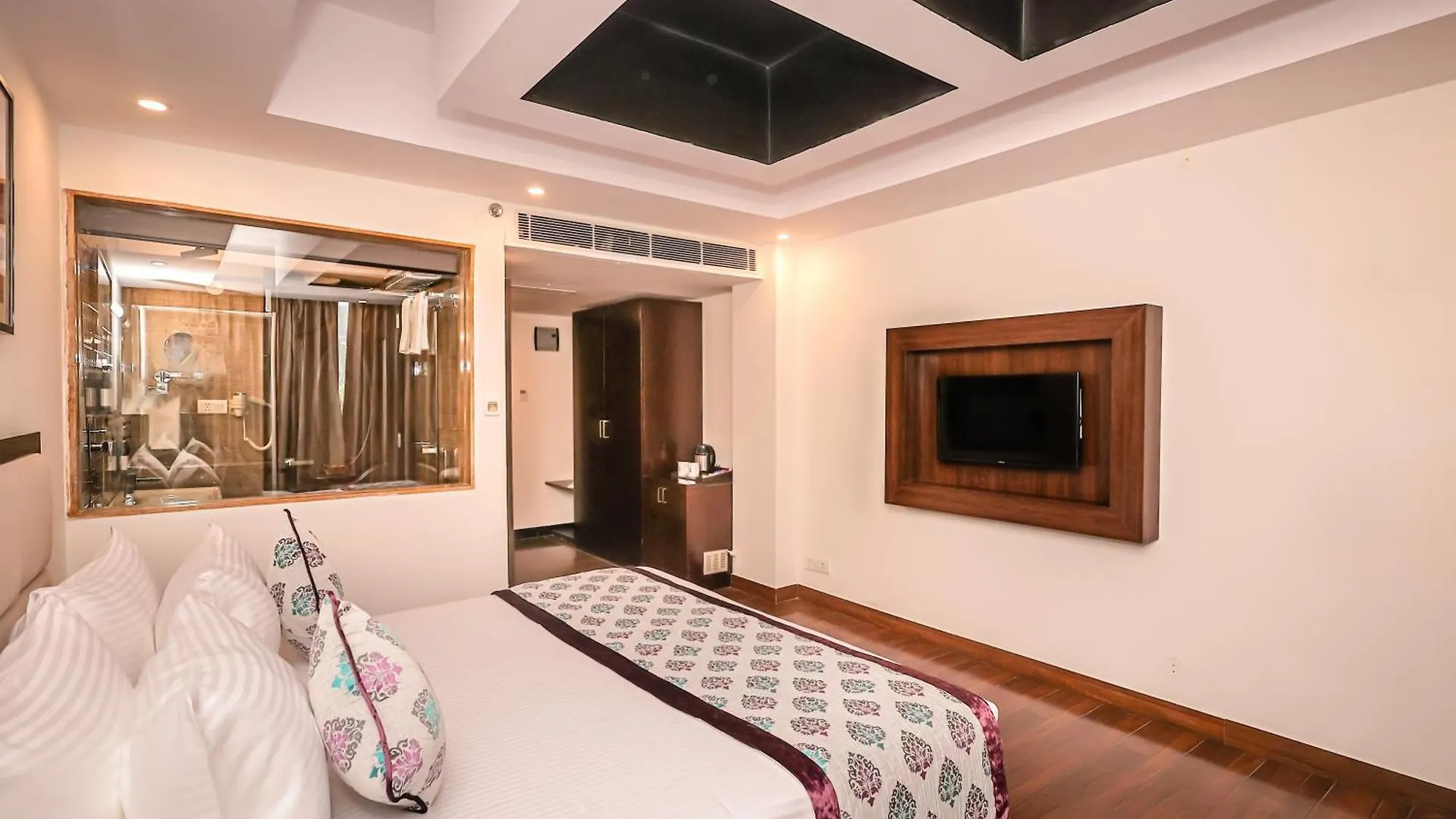 Regenta Resort Mars Valley View Shoghi Σίμλα 3*,