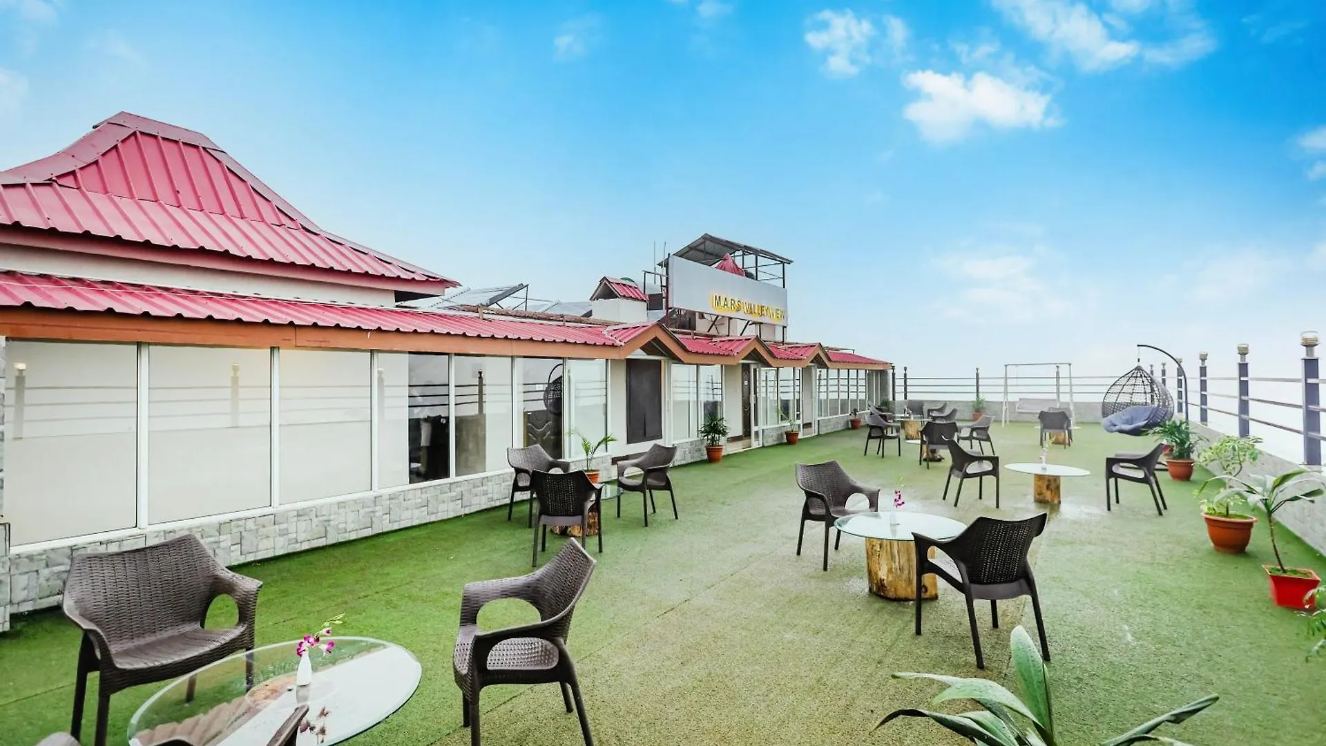 Ξενοδοχείο Regenta Resort Mars Valley View Shoghi Σίμλα