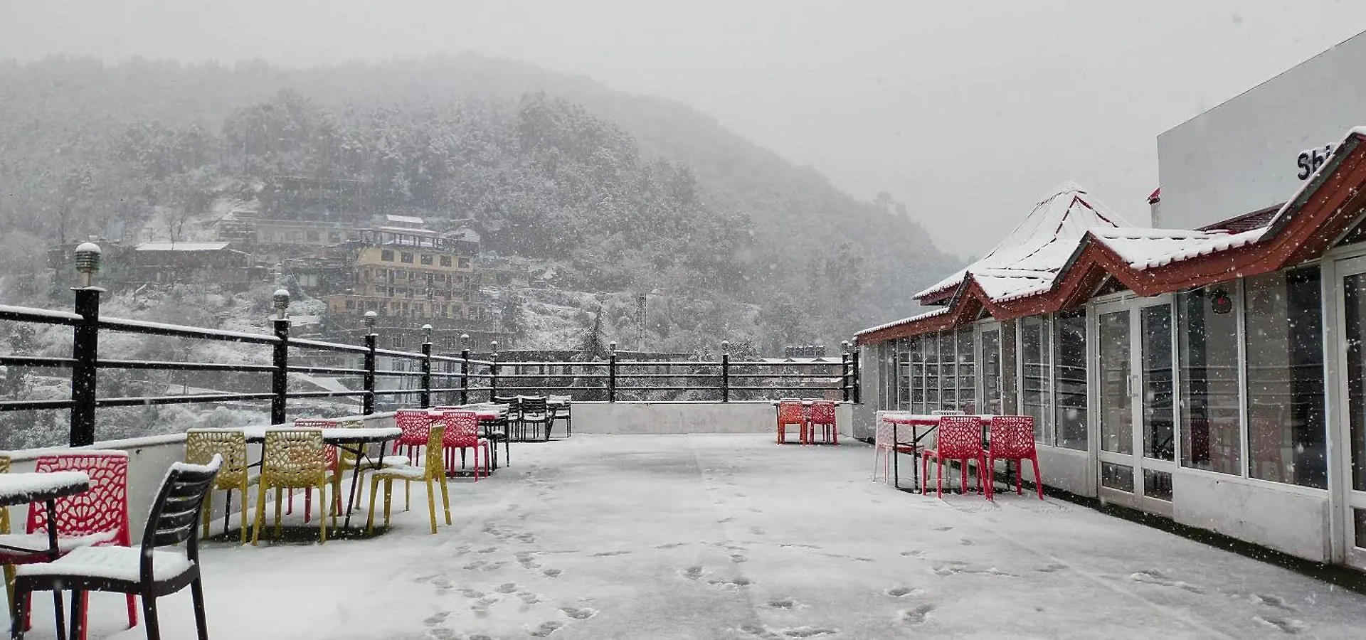 Regenta Resort Mars Valley View Shoghi Σίμλα Ξενοδοχείο