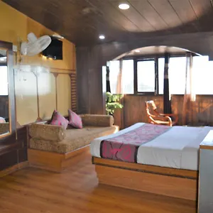 2* Hotel Sidharath